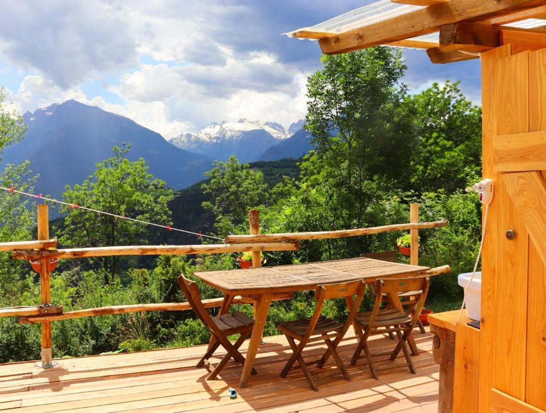 Hotel Glamping La Cascina D'Orleans Saint-Pierre Exterior foto